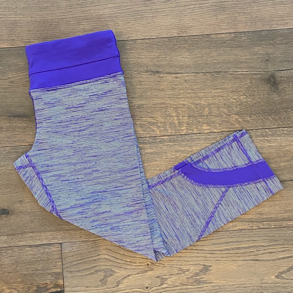 NWOT Lululemon Crop